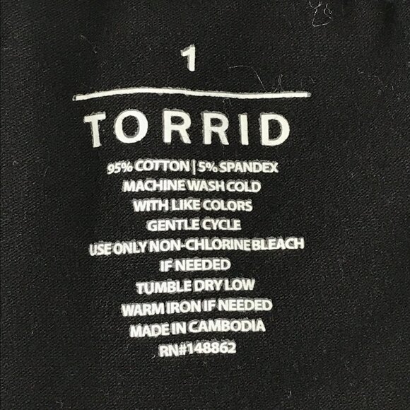 Torrid 11'' Pocket Bike Short Women's Plus 1/1X Black Stretch Activewear Gym - Picture 7 of 8